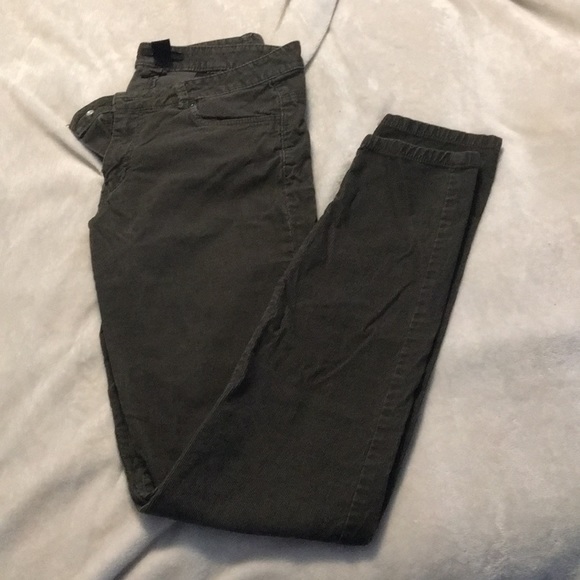 Corduroy dark green skinny pants size 8 - Picture 2 of 5